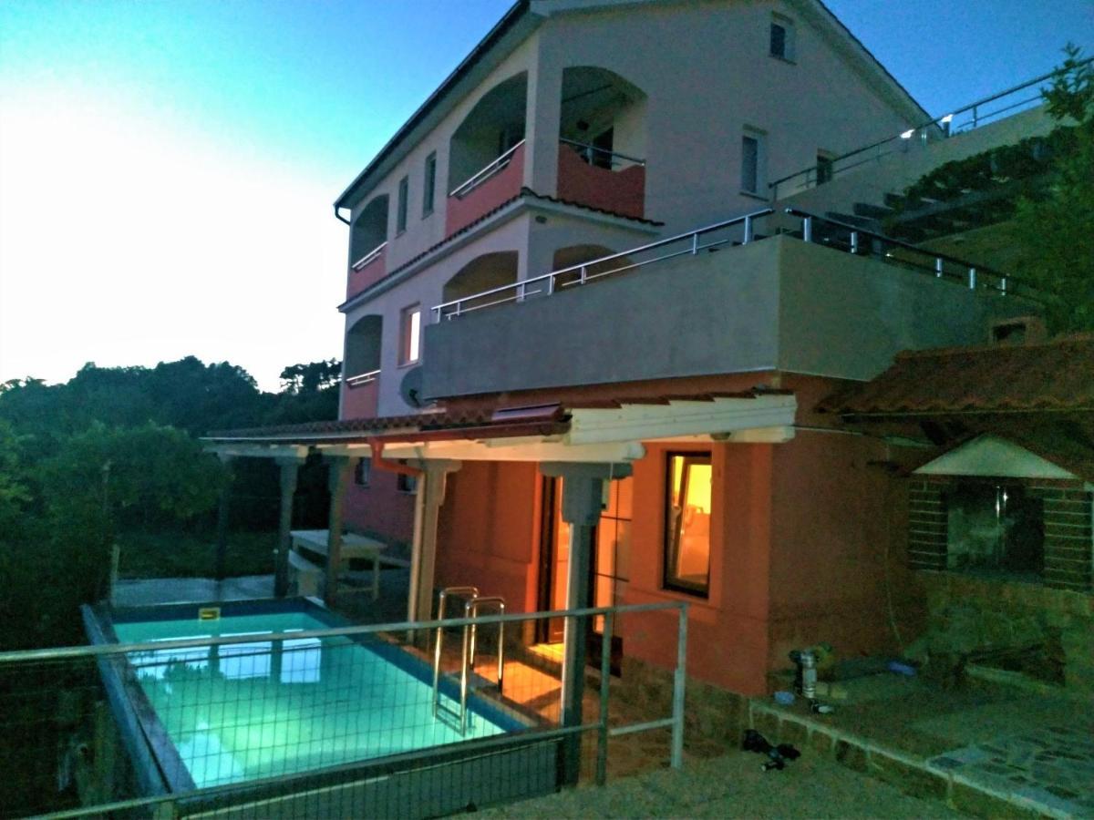 Apartments Lumar Palit Exterior foto